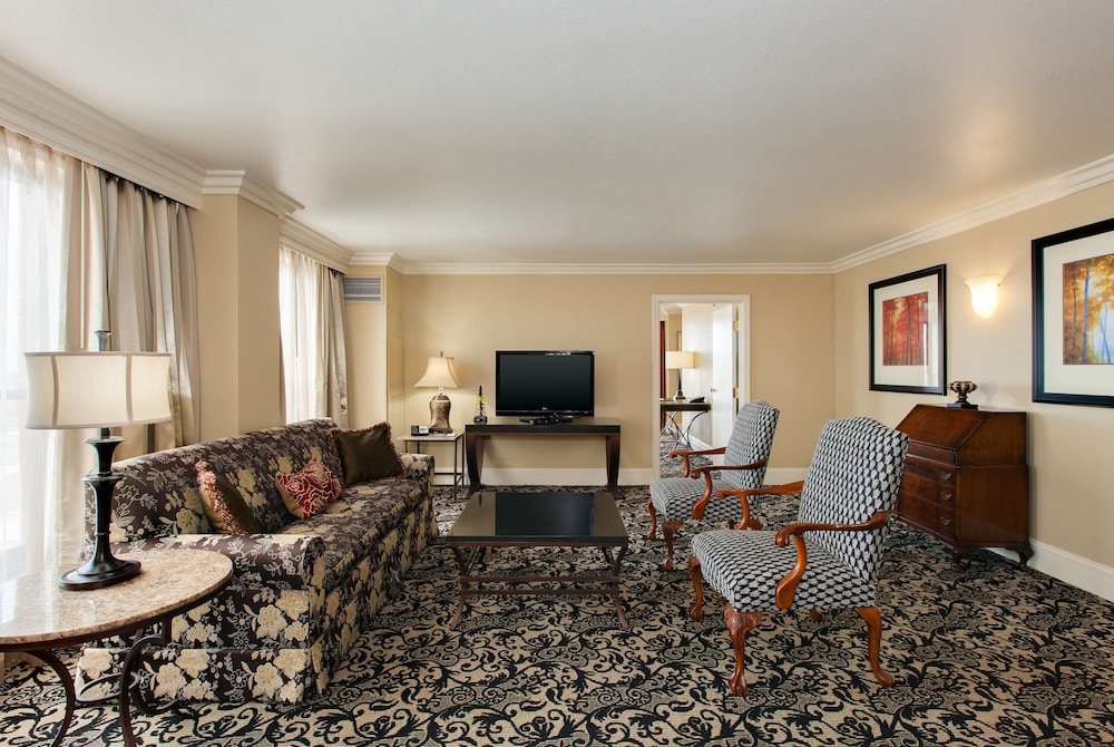 President Abraham Lincoln Springfield DoubleTree by Hilton - photo 22