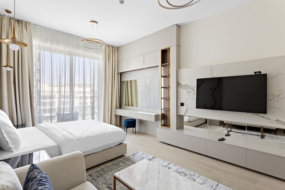 Chic Studio in Arjan With Pool Game Room and gym — 4-Star Luxury Hotel in Dubai, United Arab Emirates