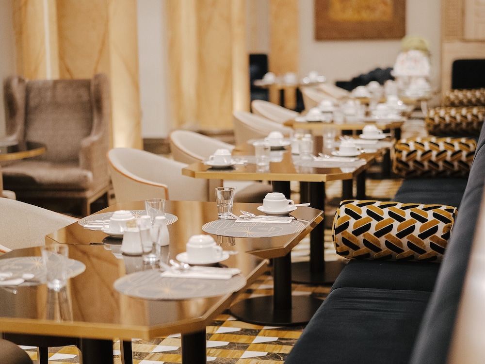 מזון ומשקאות