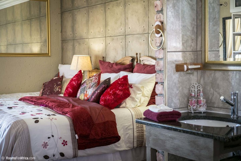 Oceanview B&B 85 Oceanview Drive — 4-Star Luxury Hotel in Arniston, South Africa