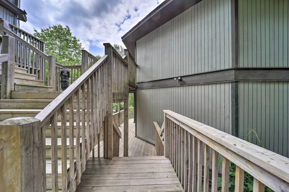 4 Mi to Sugar Mtn Resort Family Friendly Retreat - photo 16