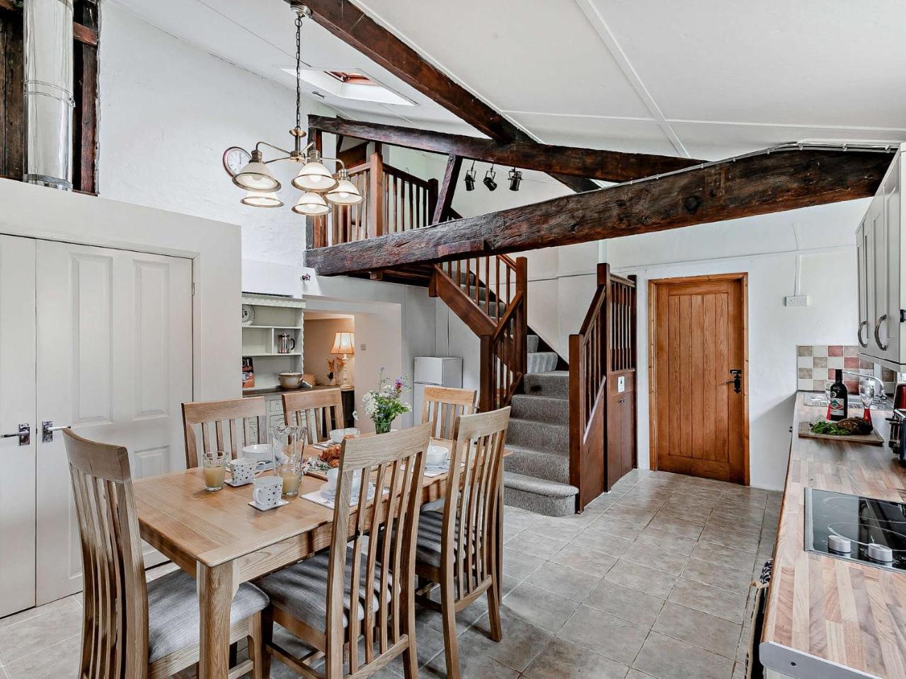 2 Bed in Ross on Wye 95082 in Ross On Wye, United Kingdom