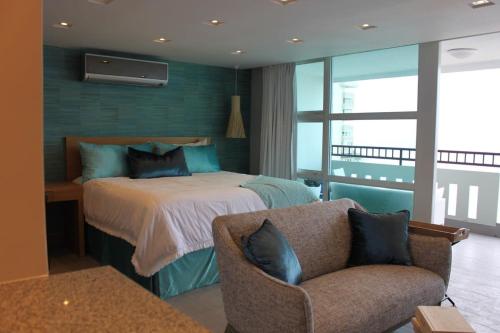 Enchanted 17 Jewel Beachfront Luquillo Pool in Luquillo, Puerto Rico