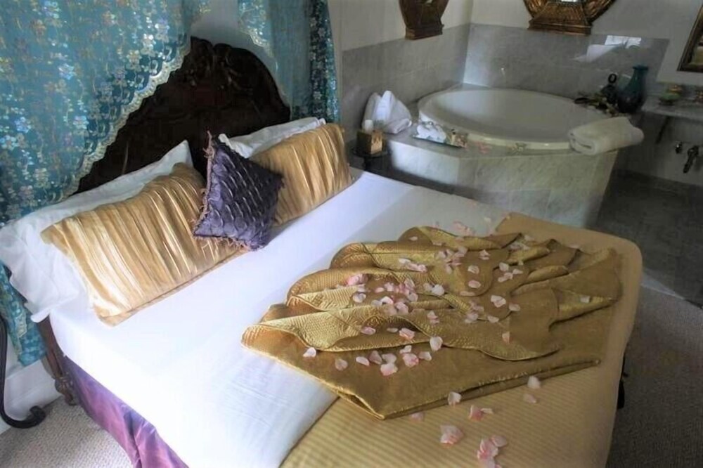 The Columbia Inn at Peralynna Manor - photo 34