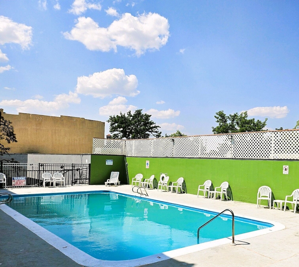 Baymont by Wyndham Great Falls City Center - photo 19