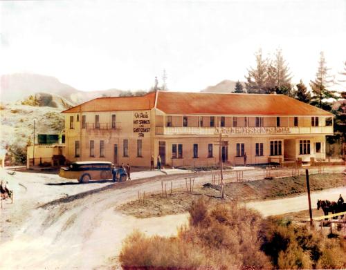 Te Puia Hot Springs Hotel in Gisborne, New Zealand