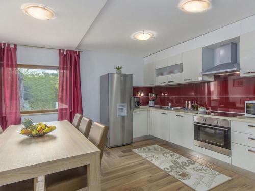Villa Nina with Private pool near Poreč — 4-Star Luxury Hotel in Porec, Croatia