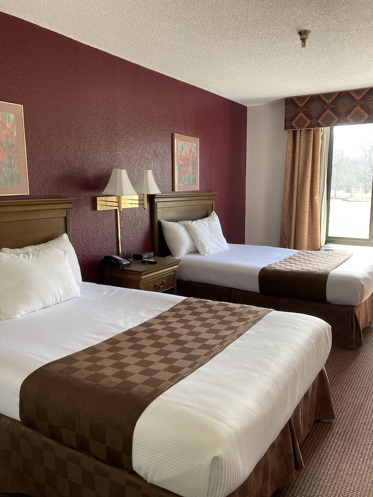 Americourt Hotel - photo 19