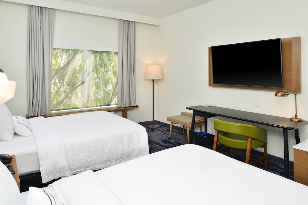 Fairfield Inn & Suites by Marriott Charlotte University Research Park - photo 13