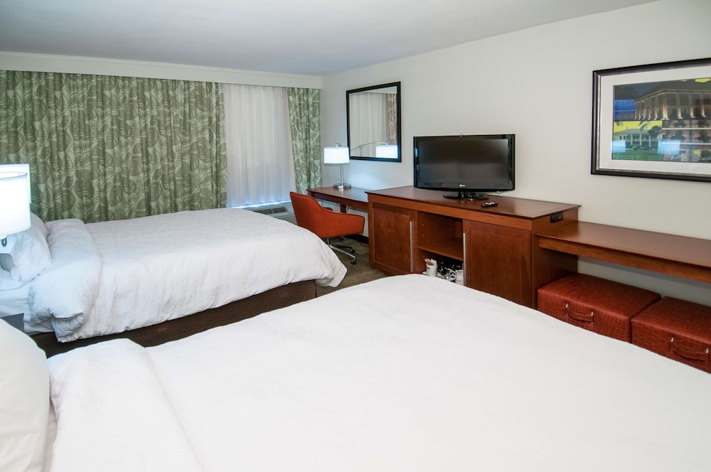 Hampton Inn Lafayette I 10 - photo 6
