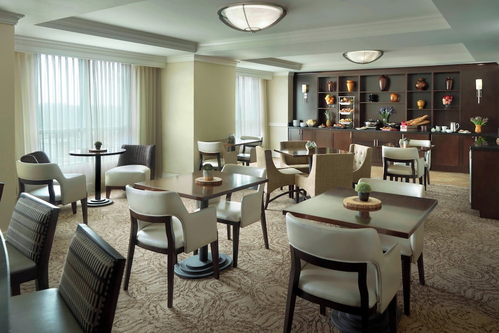 Marriott Macon City Center - photo 24