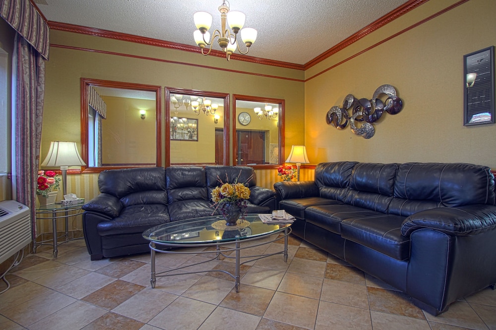Geneva Motel Inn - photo 18