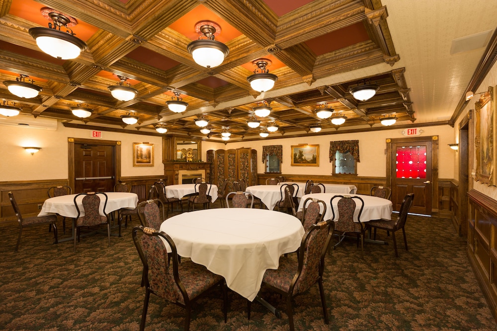 The Blue Heron Inn - photo 26