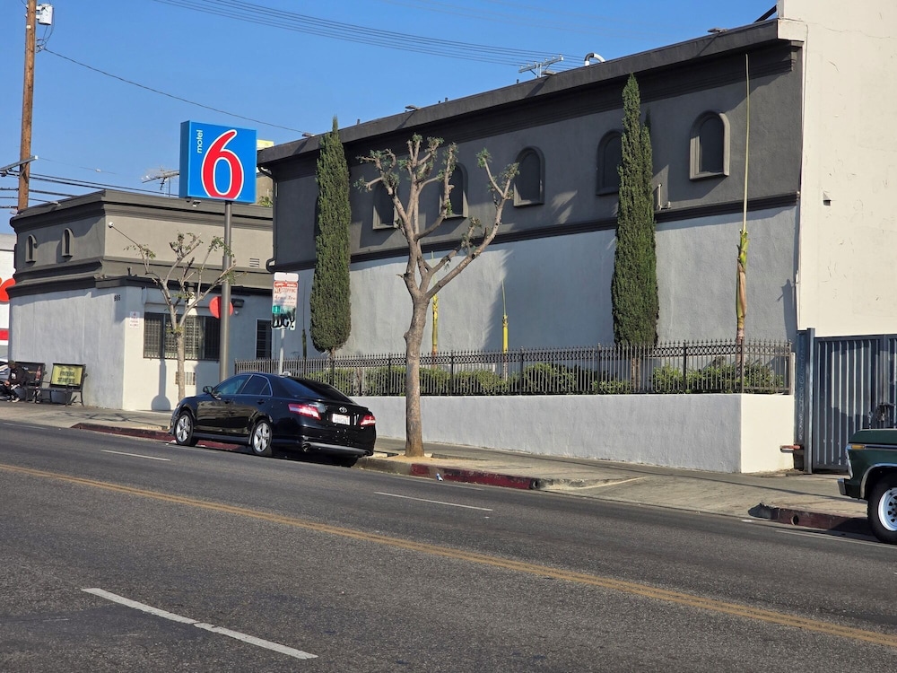 Motel 6 Los Angeles Ca Downtown — Los Angeles