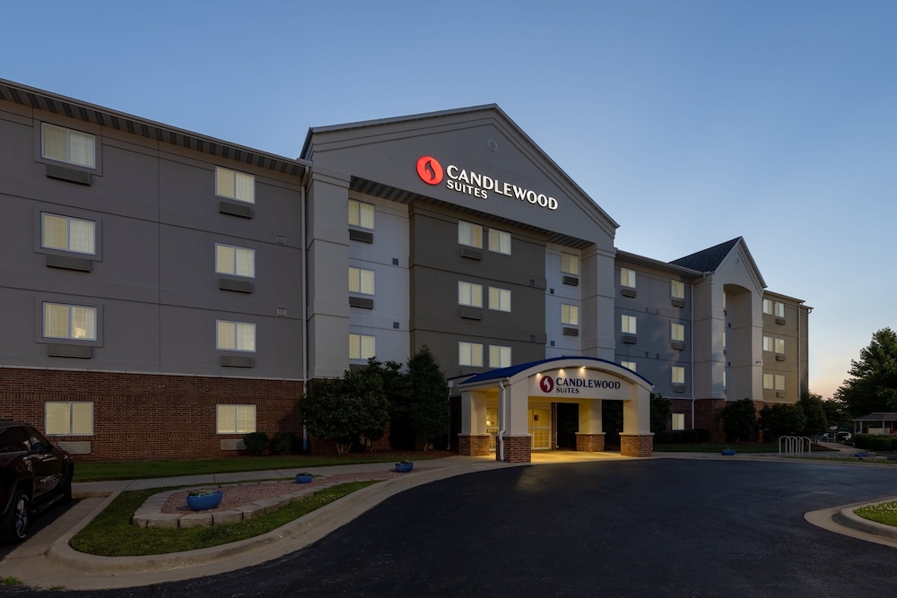Candlewood Suites South Springfield an IHG Hotel - featured photo