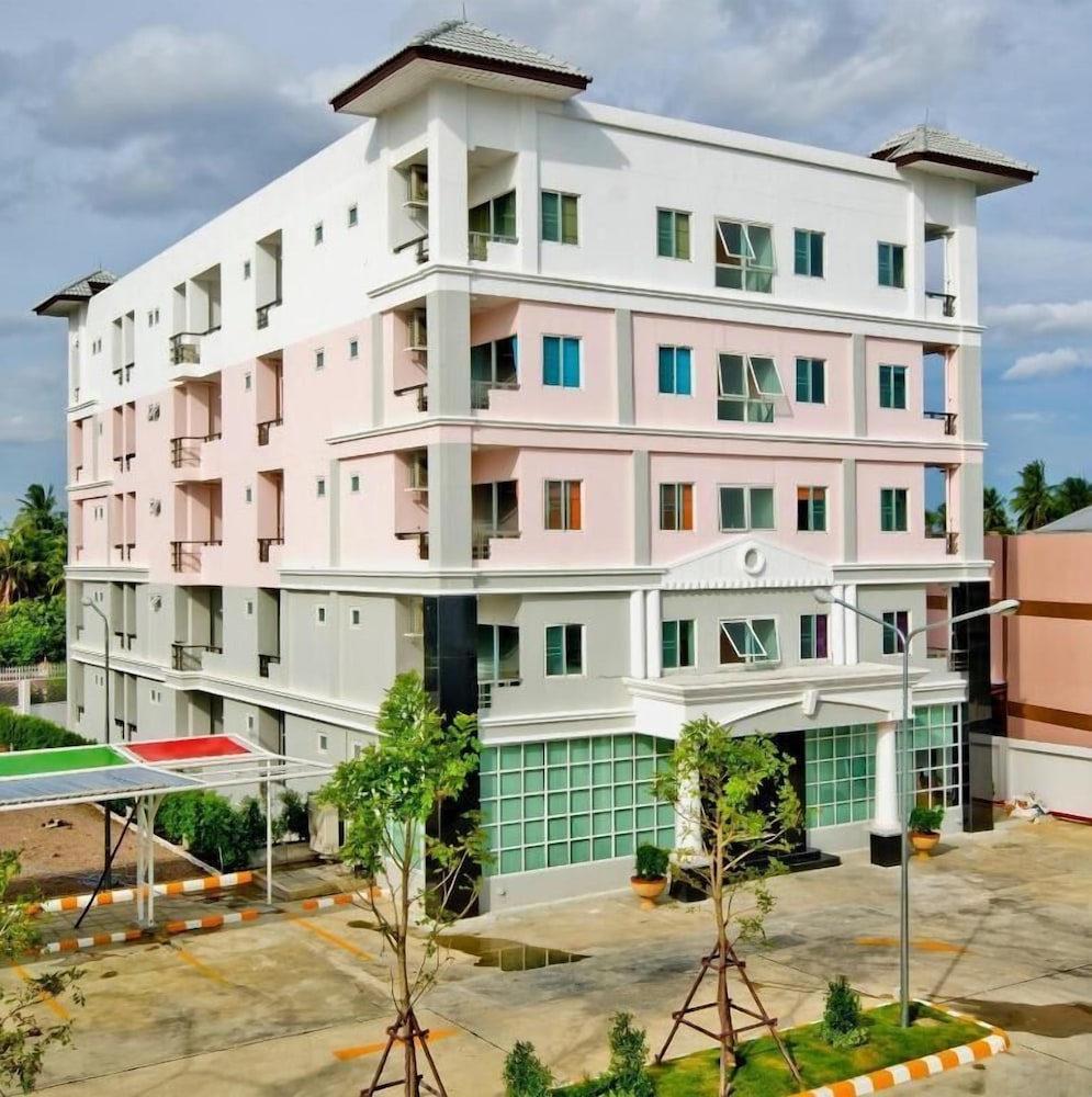 Kozy Inn - carbon neutral hotel in Bangkok