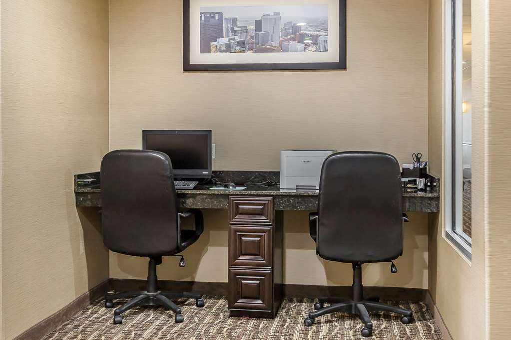 Comfort Suites Houston IAH Beltway 8 - photo 25