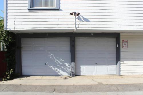 313 E Bay Ave A & B in Newport Beach, United States