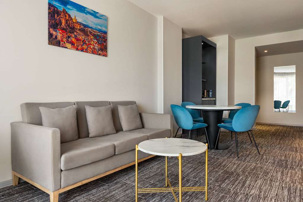 Guest room
