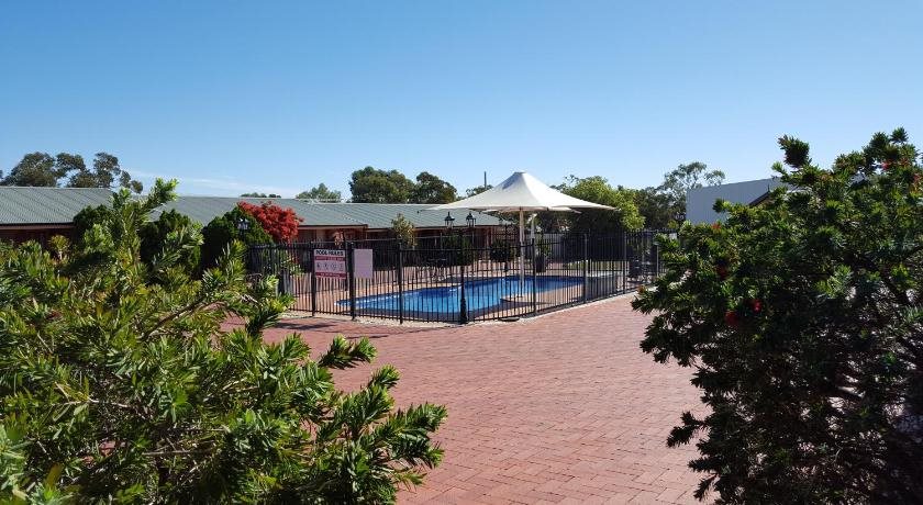 Gateway Motor Inn - carbon neutral hotel in Broken Hill
