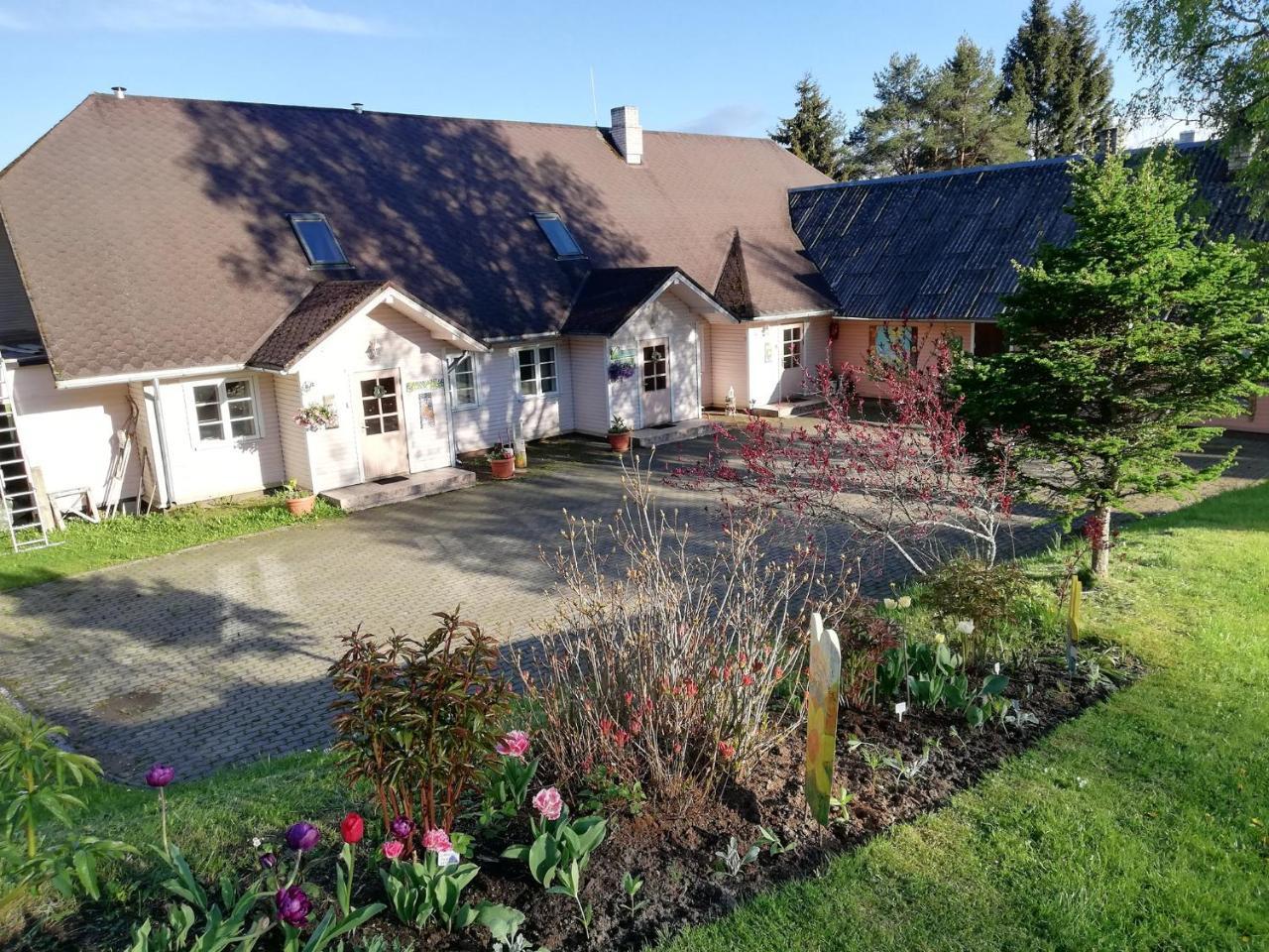 Vaskna Turismitalu in Rouge, Estonia