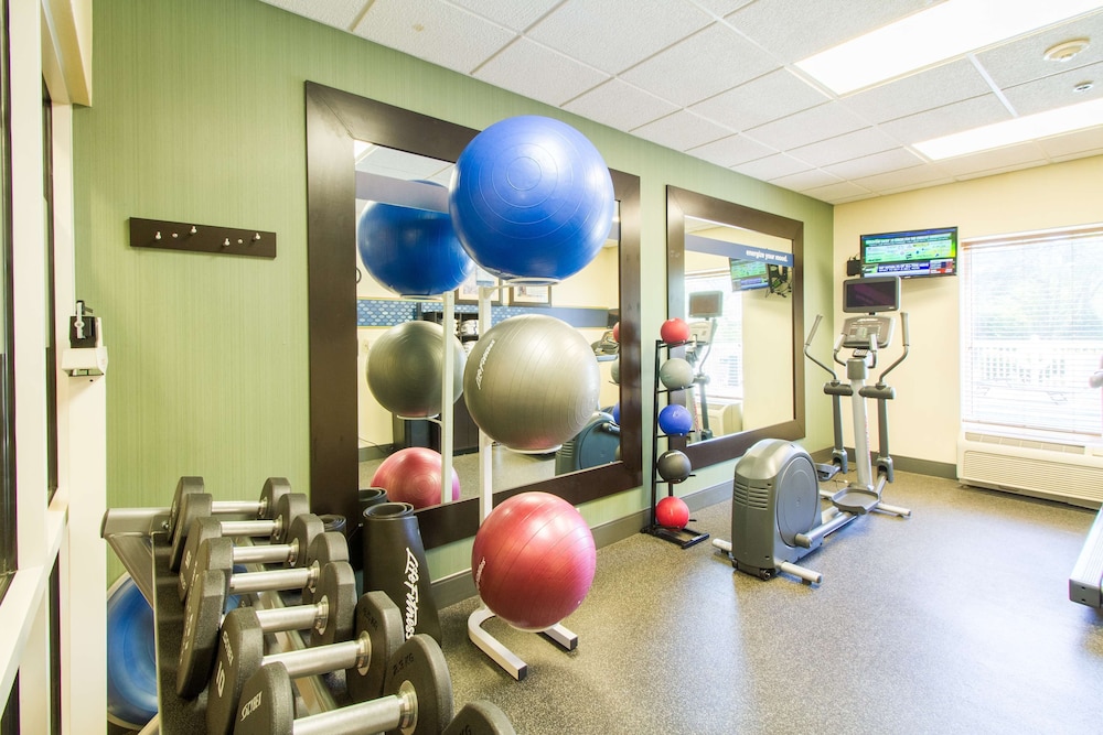 Hampton Inn & Suites Huntsville Hampton Cove - photo 26