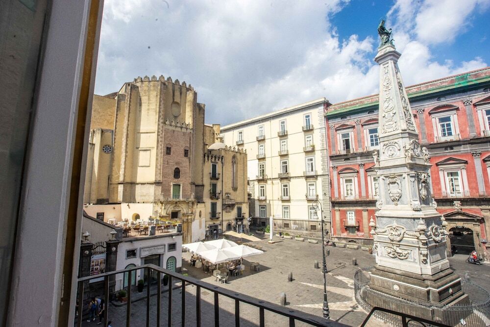 Casa Napoletana San Domenico — 4-Star Luxury Hotel in Naples, Italy