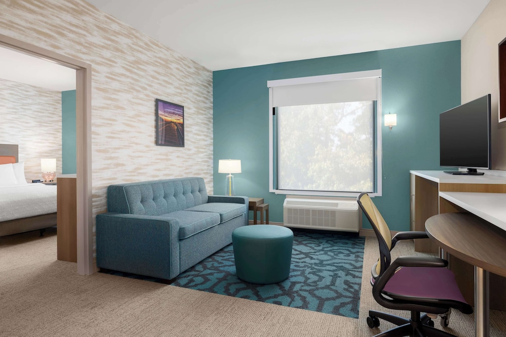 Home2 Suites by Hilton Virginia Beach Princess Anne - photo 12