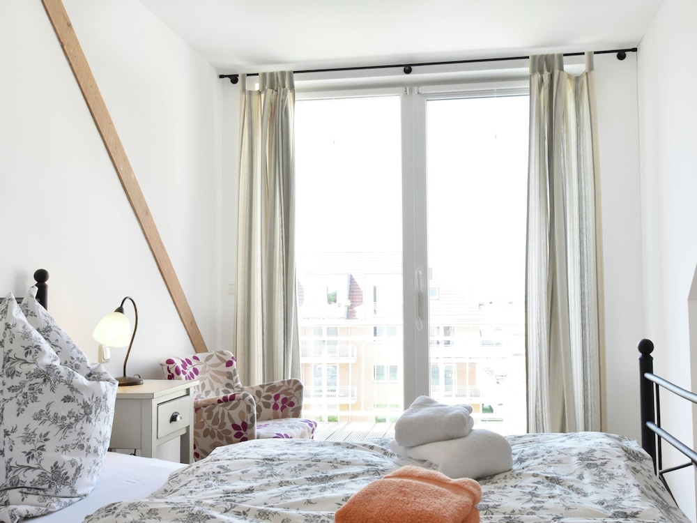 Quaint Apartment in Barth near Sea Beach — 4-Star Luxury Hotel in Barth, Germany