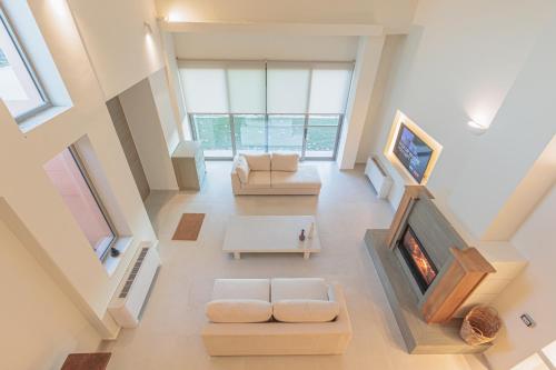 Villa Theopetra — 4-Star Luxury Hotel in Ierapetra, Greece