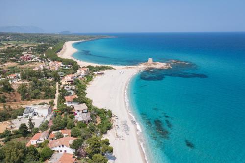 Appartamento al mare Via delle Mimose — 4-Star Luxury Hotel in Bari Sardo, Italy
