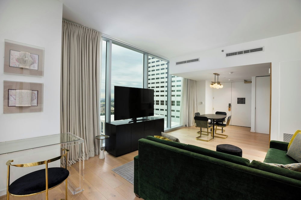 The Laura Hotel Houston Downtown Autograph Collection - photo 12
