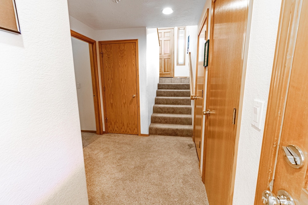 Warbler Lane 15 - photo 91