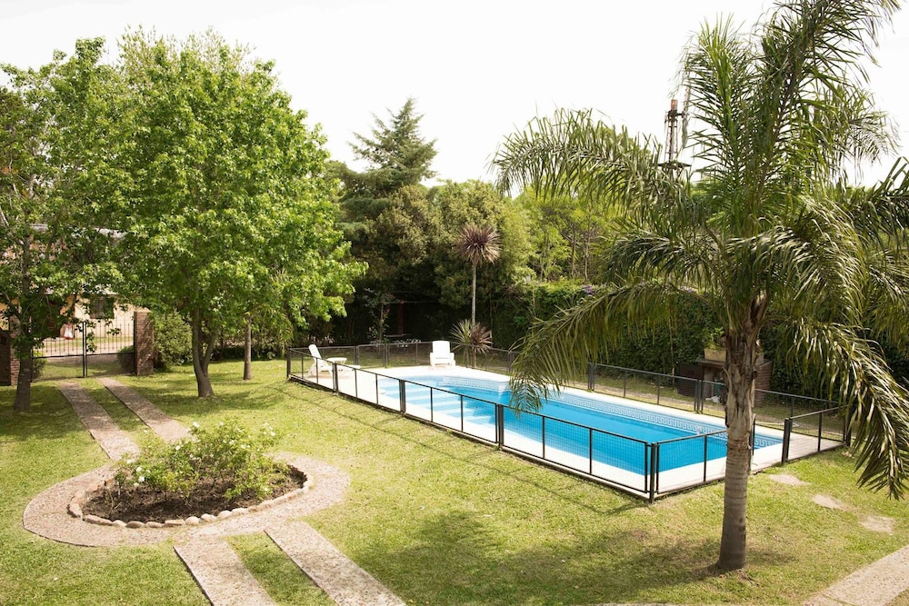 Villa Lua — 4-Star Luxury Hotel in Gualeguaychu, Argentina