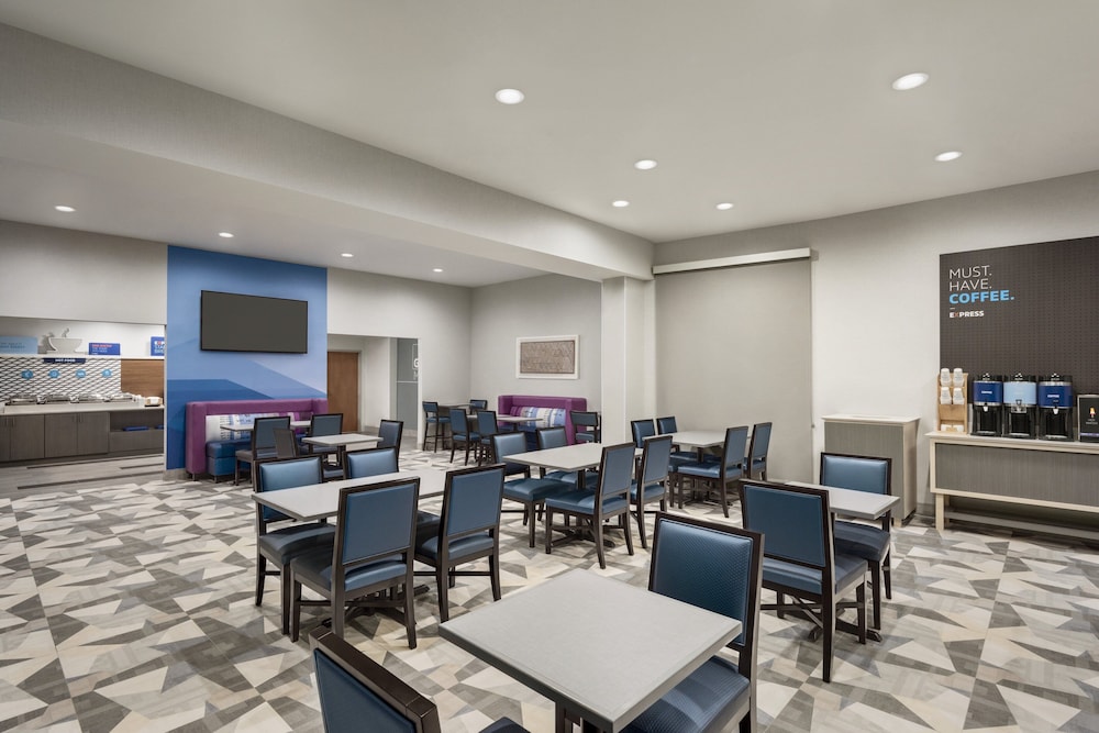 Holiday Inn Express Dumfries by IHG - photo 30