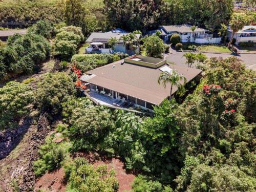 Hale Haku 21426691 — Kailua Kona