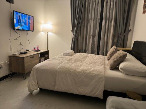 KL City Nue Suites Entire Condo 2R2B 3 plus 1 guests — 4-Star Luxury Hotel in Kuala Lumpur, Malaysia