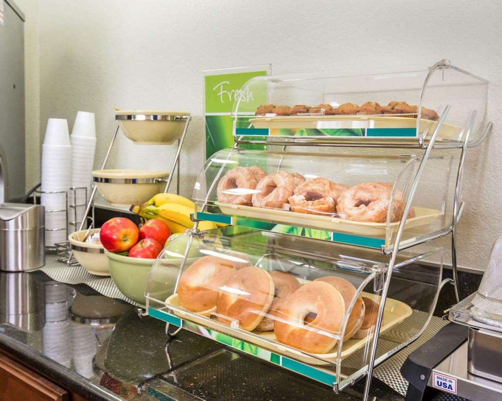 Quality Inn Gillette - photo 28