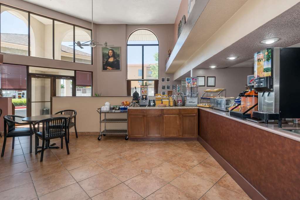 Days Inn by Wyndham Amarillo Medical Center - photo 13