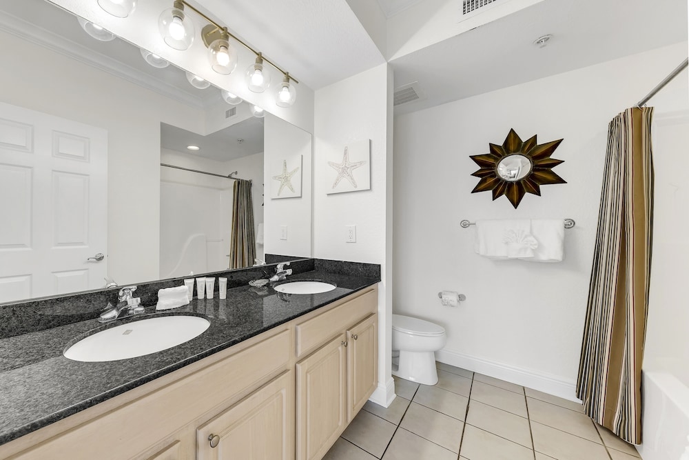 Crystal Tower 1506 - photo 22