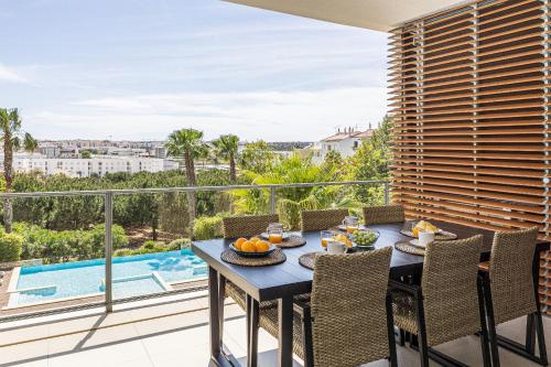 Marina Village 4 by Algarve Golden Properties — 4-Star Luxury Hotel in Lagos, Portugal