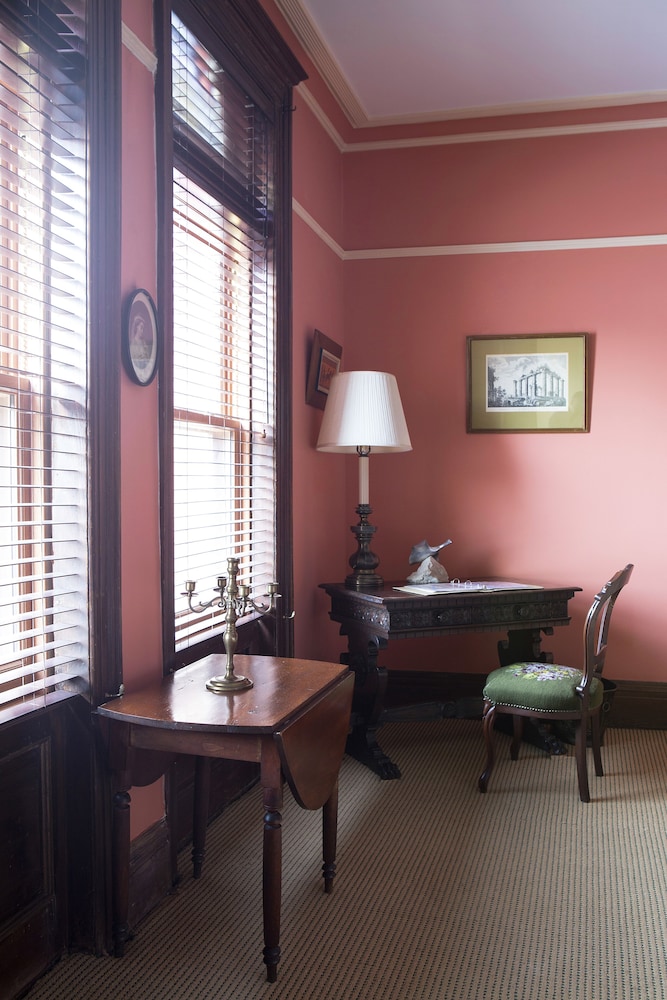Suites in a Manhattan Mansion - photo 13
