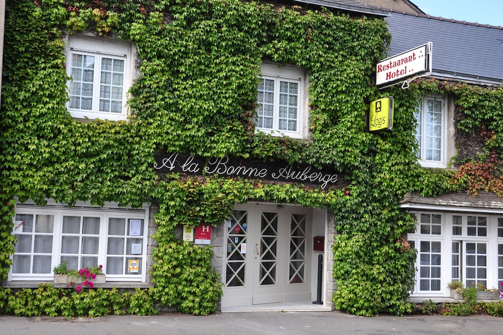Hostellerie a la Bonne Auberge in Laval, France