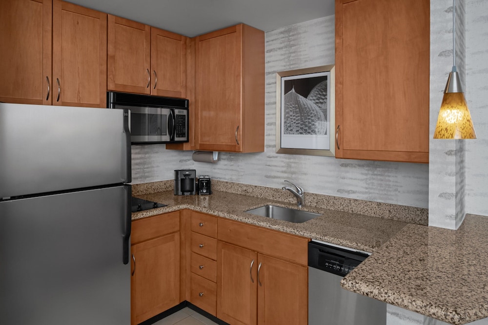 Residence Inn by Marriott East Rutherford Meadowlands - photo 13