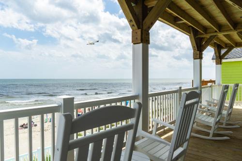 Clear Skies by Oak Island Accommodations - photo 5