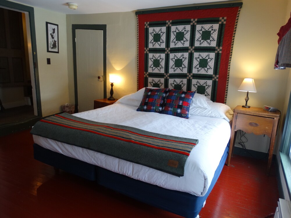 Shoreham Inn Bed & Breakfast - photo 21