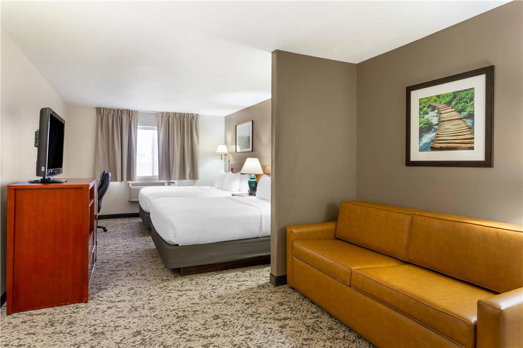 Quality Inn & Suites Fillmore I 15 - photo 26