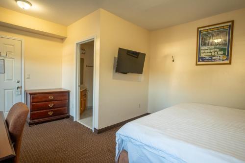 Watkins Motel - photo 14
