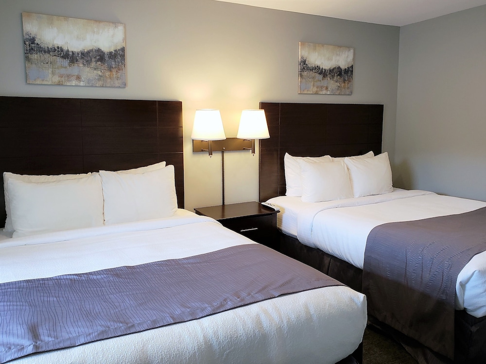 Mt Madison Inn & Suites - photo 23