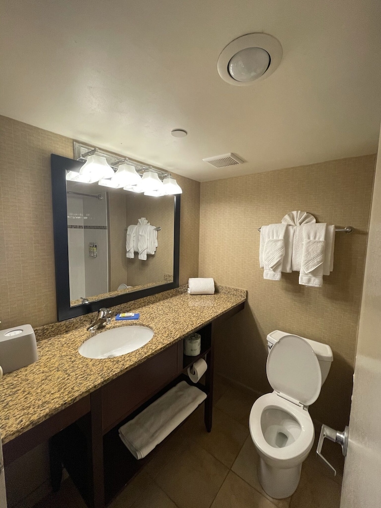 Holiday Inn Express Philadelphia Penns Landing by IHG - photo 35